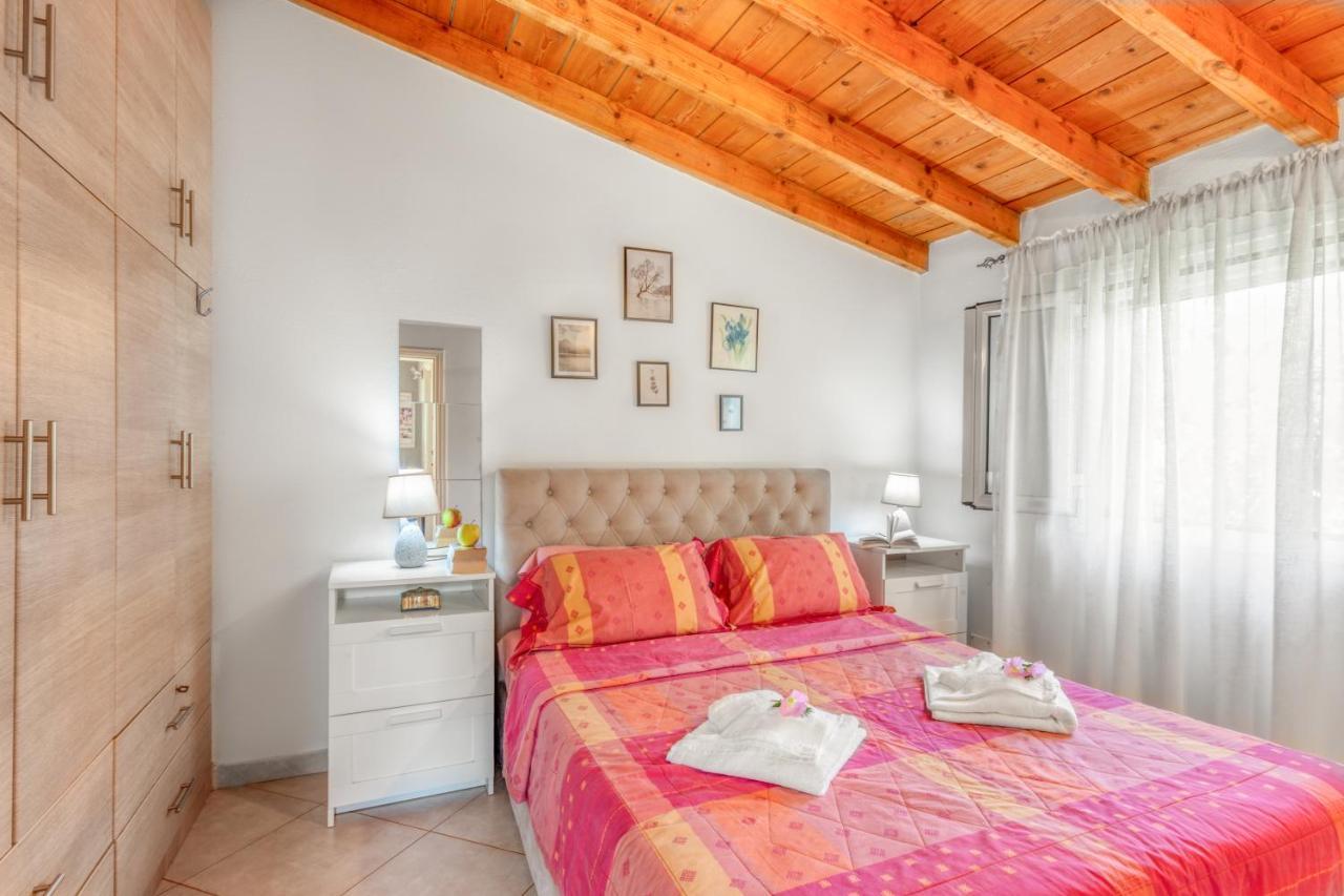 Villa Alesia'S House à Kassiopi Extérieur photo